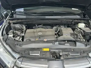 Toyota Highlander Limited 4x4 V6 (3.5L 6cyl 8A) 2018 Black