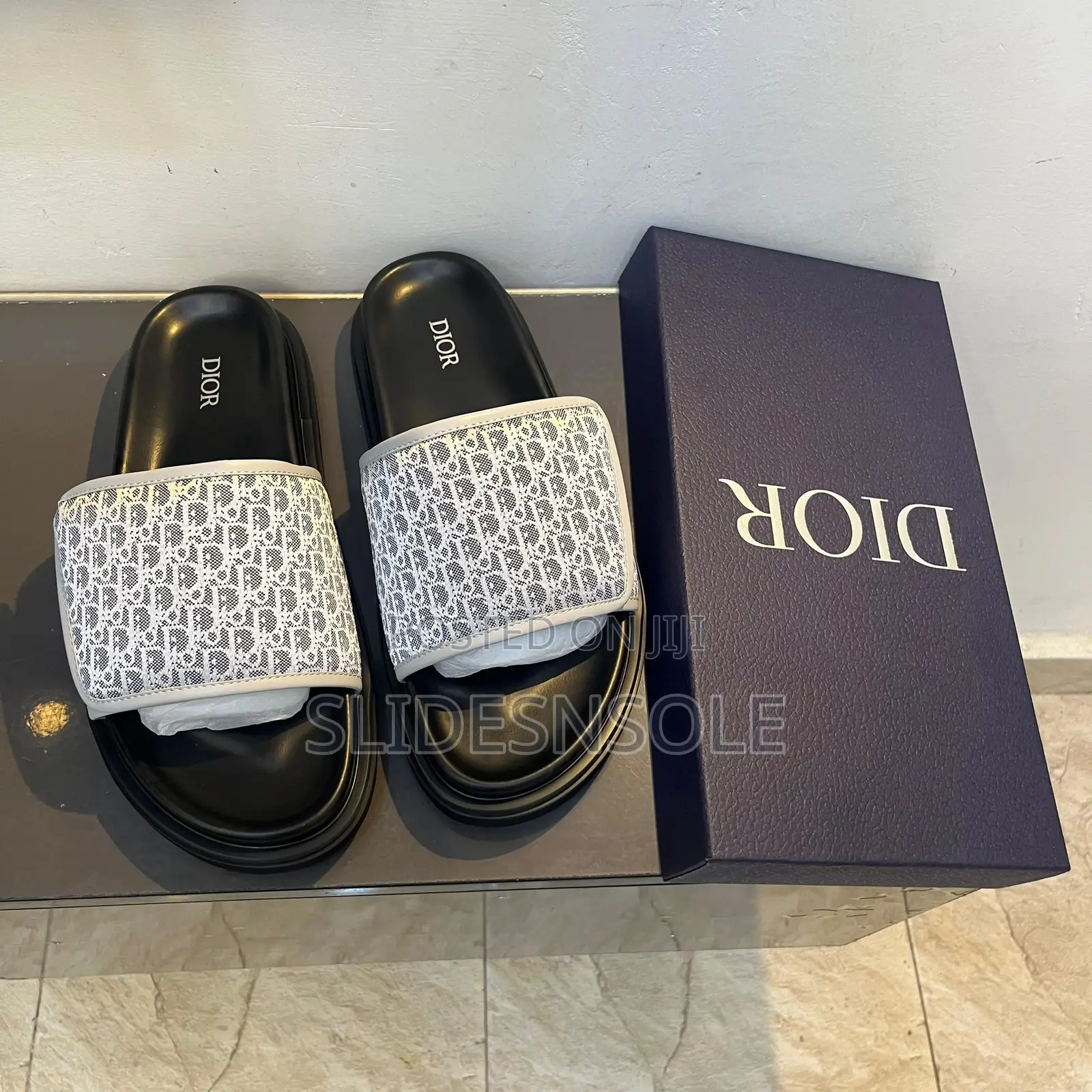 Luxury Dior Mule Slider