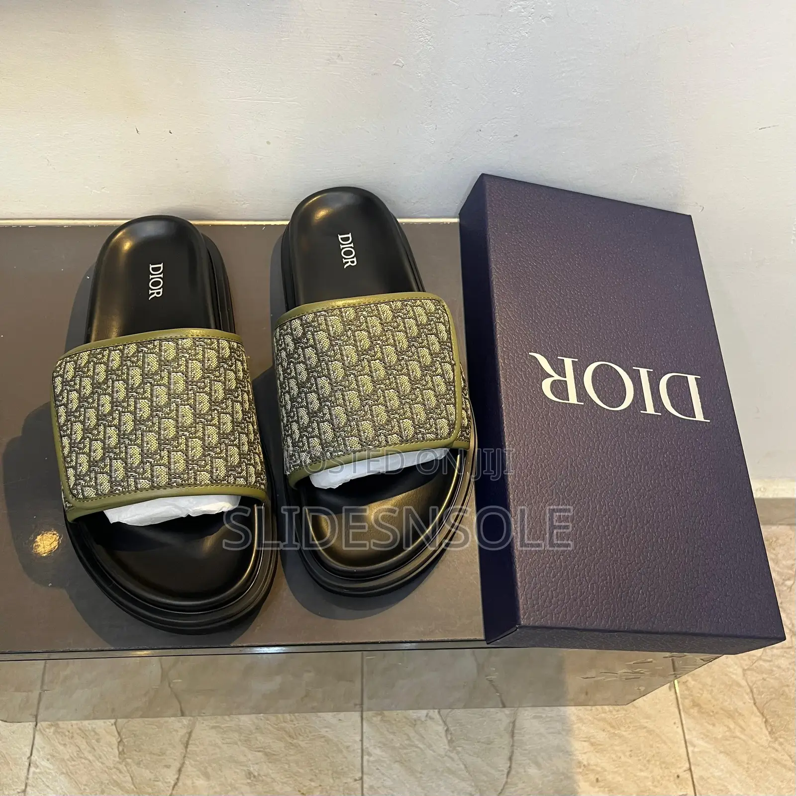 Luxury Dior Mule Slider