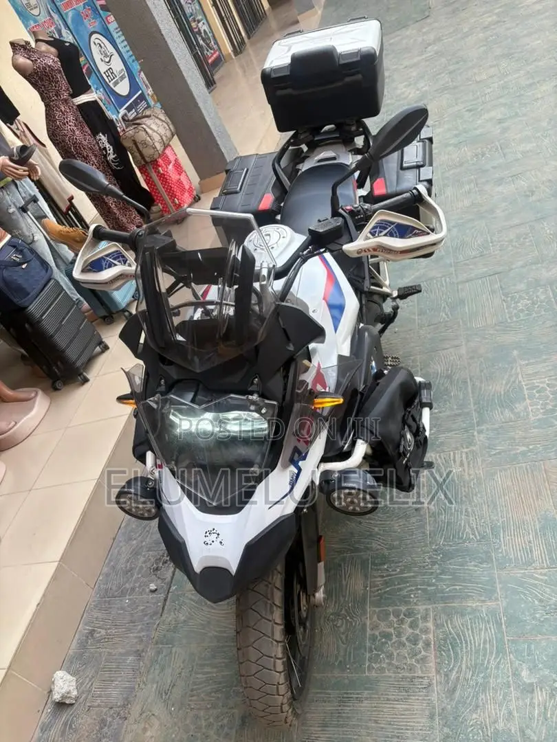 BMW R1250GS 2024 White