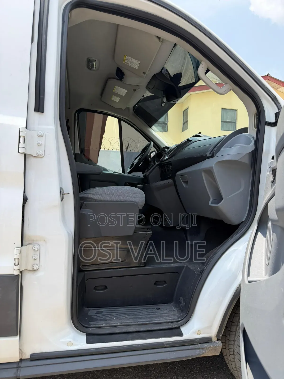 Ford Transit 2015 White