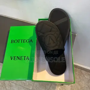 Luxury Bottega Veneta Slide