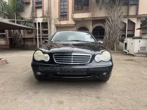 Mercedes-Benz C180 2003 Black