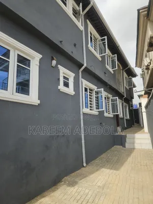 2bdrm Block of Flats in Igodo, Berger for rent