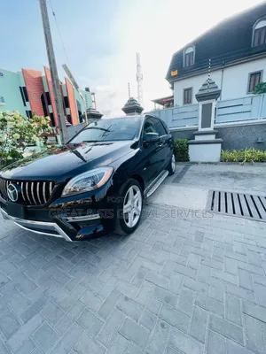 Mercedes-Benz M Class ML350 4MATIC 4dr SUV AWD (3.5L 6cyl 7A) 2015 Black