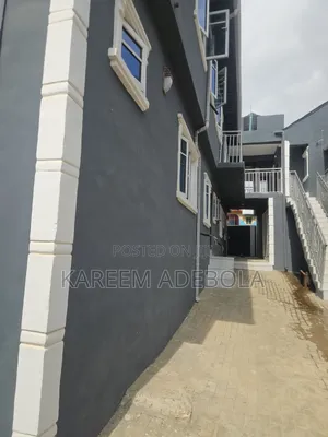 2bdrm Block of Flats in Igado, Berger for rent