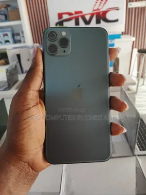 Apple iPhone 11 Pro Max 64 GB Green