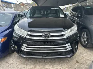Toyota Highlander Limited 4x4 V6 (3.5L 6cyl 8A) 2018 Black