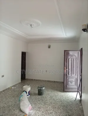 2bdrm Block of Flats in City Estate, Rukpokwu for rent