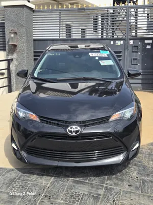 Toyota Corolla LE Eco (1.8L 4cyl 2A) 2019 Black