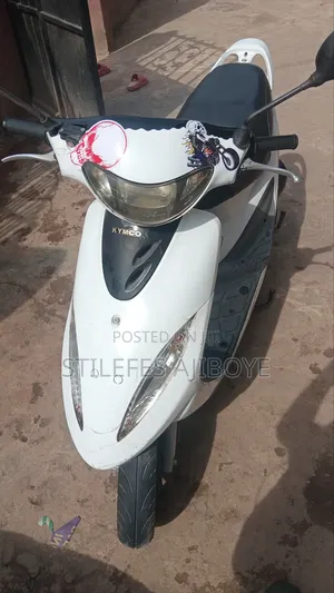 Kymco 2021 White