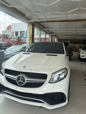 Mercedes-Benz GLE-Class 2019 White