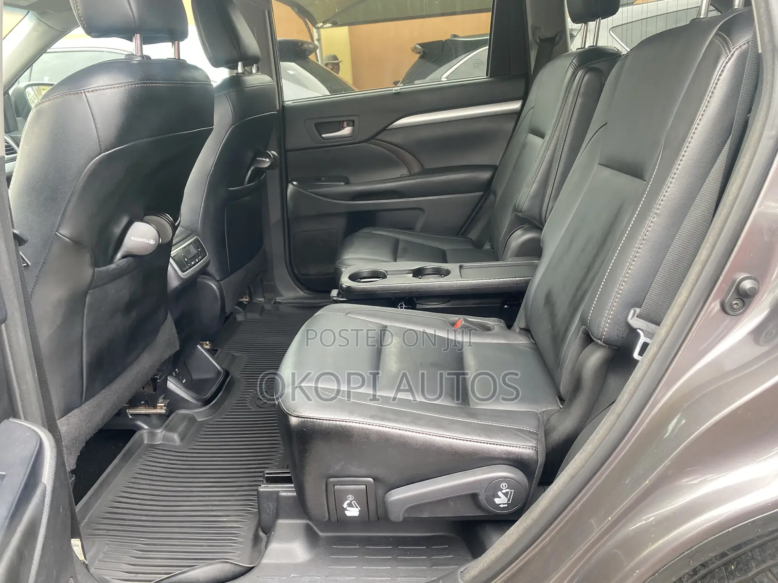Toyota Highlander 2018 Gray