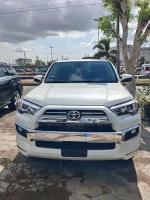 Toyota 4-Runner 2023 White