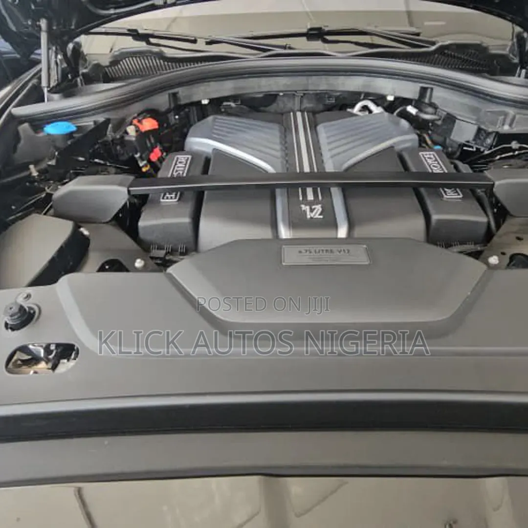 New Rolls-Royce Cullinan Black Badge 2026 Black