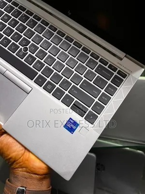 Laptop HP EliteBook 840 G8 16GB Intel Core i7 SSD 512GB