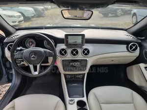 Mercedes-Benz GLA 250 2015 Teal