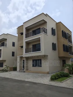 5bdrm Duplex in Hart Court, Jahi for sale