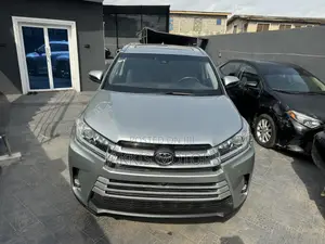 Toyota Highlander 2019 Gray