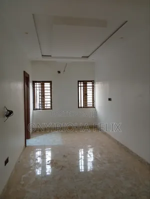 4bdrm Townhouse / Terrace in Gwarinpa Main, Life Camp for rent