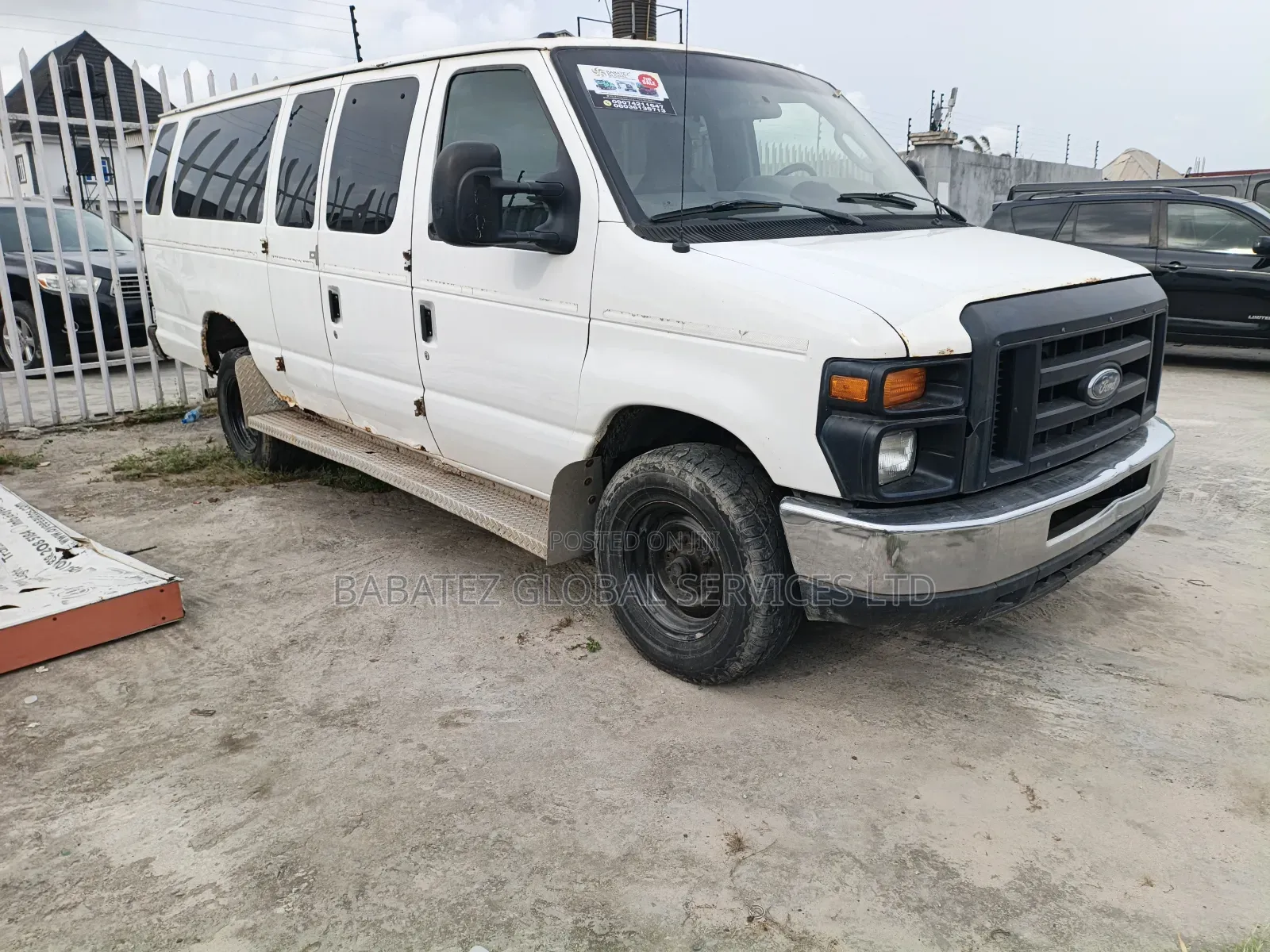 Ford E350 2010 White