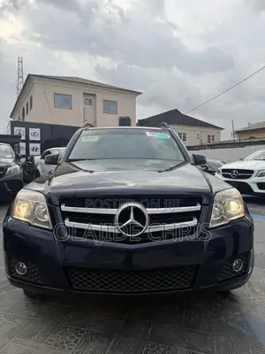 Mercedes-Benz GLK-Class 2012 Blue