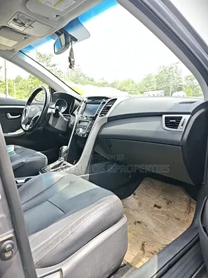 Hyundai Elantra 2014