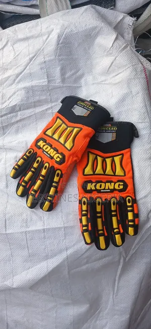 Kong Hand Glove