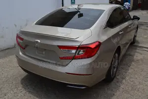 Honda Accord 2020 Gold
