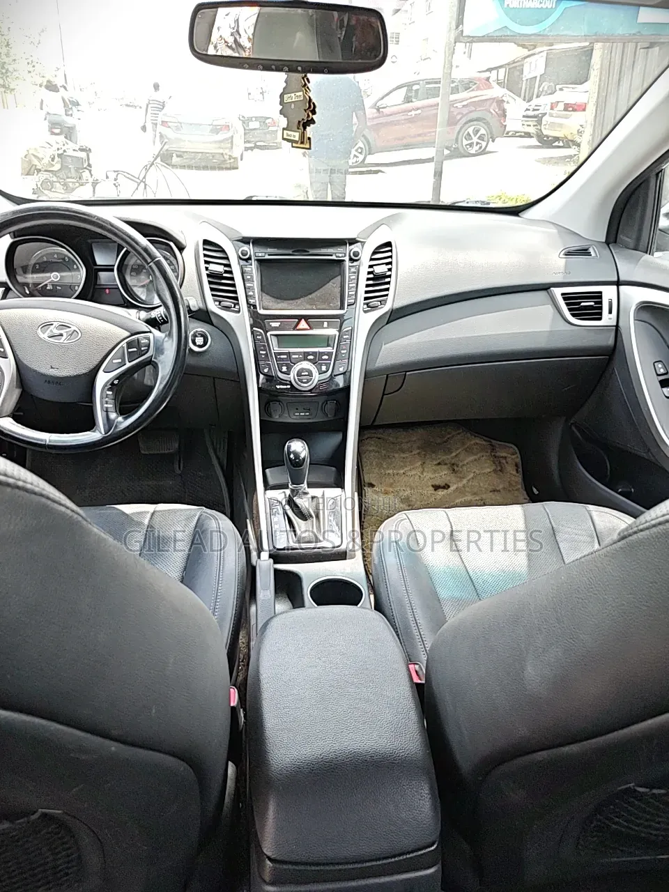 Hyundai Elantra 2014