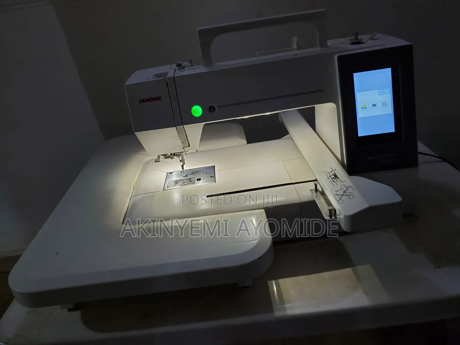 Janome 550e Monogram Machine