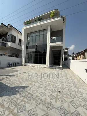 5bdrm House in De Man Pr, Lekki for sale