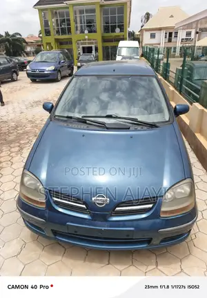Nissan Almera Tino 2004 Beige