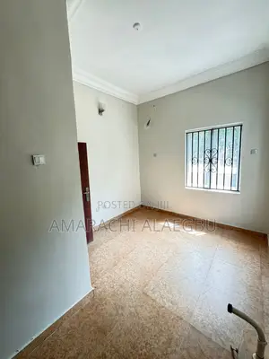 5bdrm House in Chevron for sale