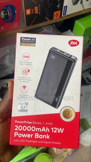 Itel 2000mah 12w Power Bank With Led Flash Light and Digital Display