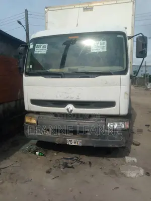 Nigerian Used Renualt Truck 2007 White