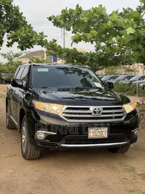 Toyota Highlander Limited 4dr SUV (3.5L 6cyl 6A) 2014 Black