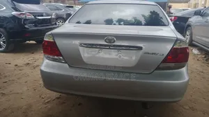Toyota Camry LE 4dr Sedan (2.4L 4cyl 5A) 2006 Silver