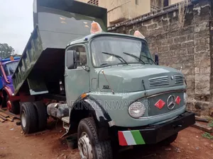 Tipper Dump Trucks
