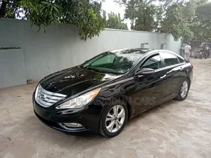 Hyundai Sonata Limited Sedan FWD (2.4L 4cyl 6A) 2011 Black