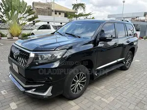 Toyota Land Cruiser Prado 2011 Black