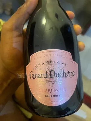 Champagne (Canard-Duchene) Brut Rose