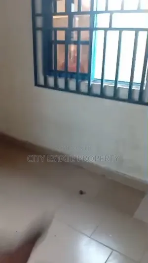 2bdrm Block of Flats in City Estate, Rukpokwu for rent