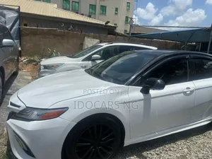 Toyota Camry XSE V6 FWD 2020 White