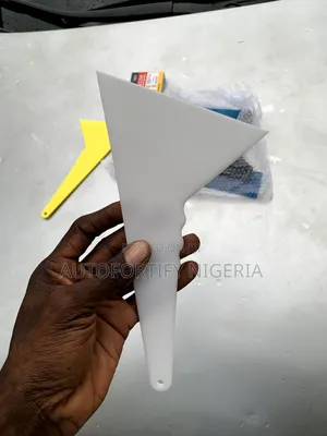 Triangular Squeegee for Tinting