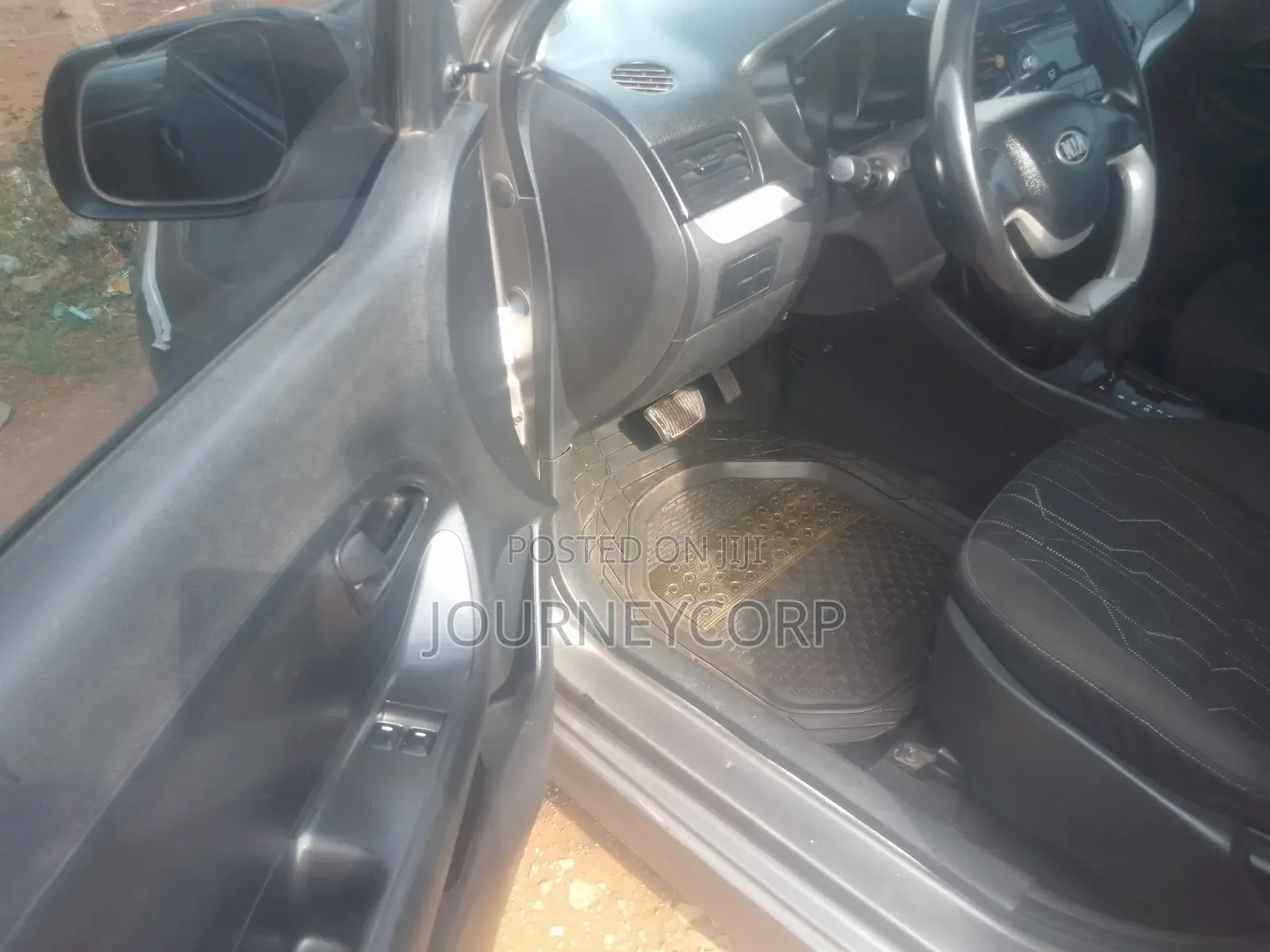 Kia Picanto 1.1 EX Automatic 2012 Gray