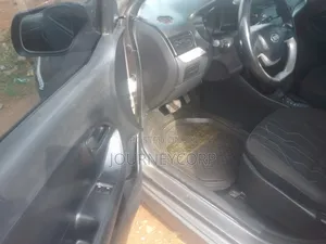 Kia Picanto 1.1 EX Automatic 2012 Gray