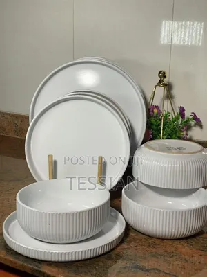 12 Pieces Dinner Set