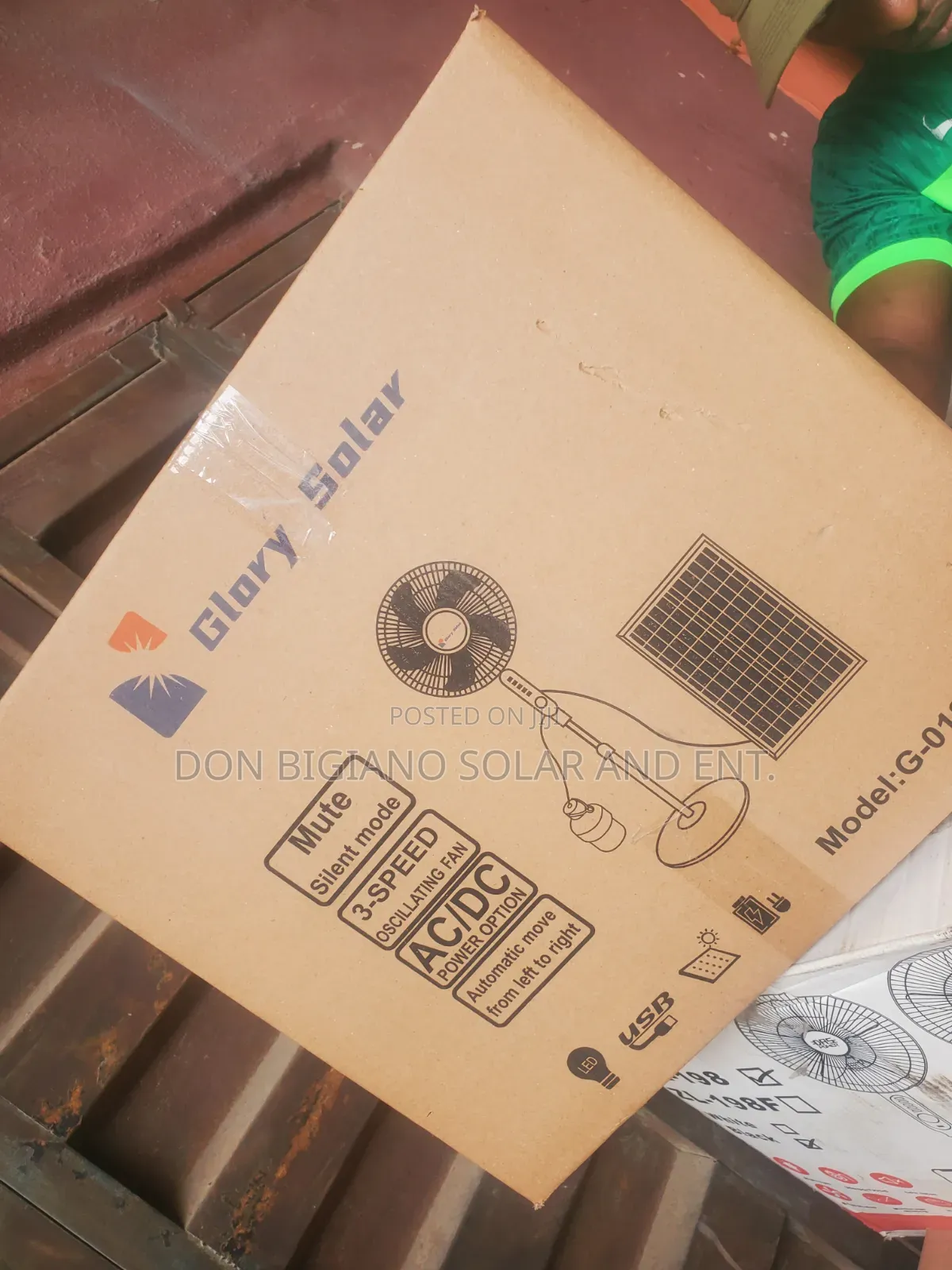 Glory Solar Fan