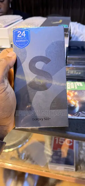 New Samsung Galaxy S22+ 5G 128 GB Green